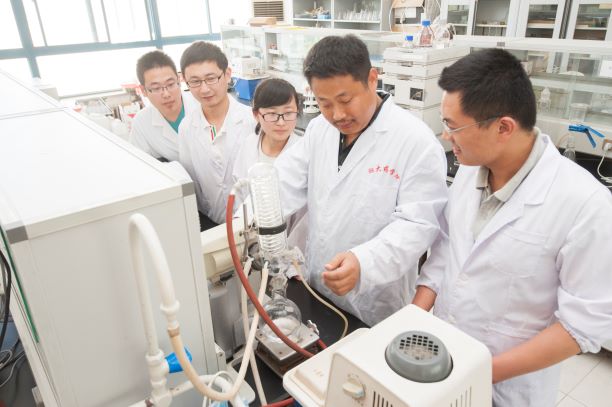 烟台大学 深耕区域沃土，以兼职为纽带创新产教融合模式